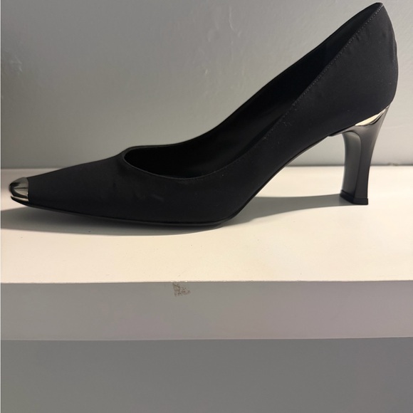Di Sandro Black Pumps with Silver Toe Accents - Picture 4 of 7